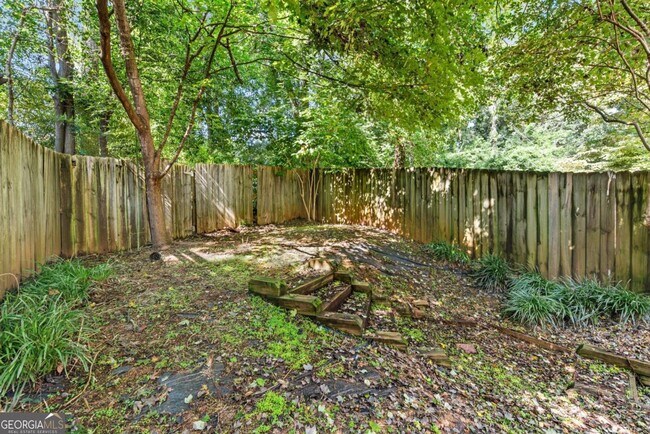 Building Photo - 1420 Old Virginia Ct SE