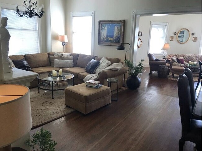 Building Photo - 1101 McKinley Ave