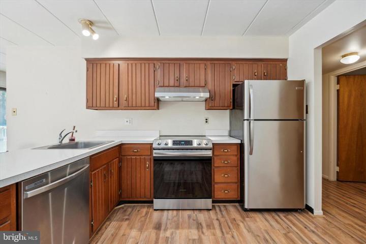 Building Photo - 100 Campbell Cir