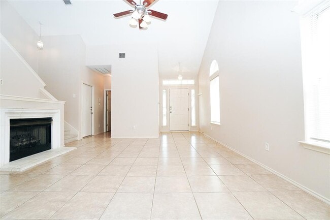 Building Photo - 14501 Ballycastle Trail