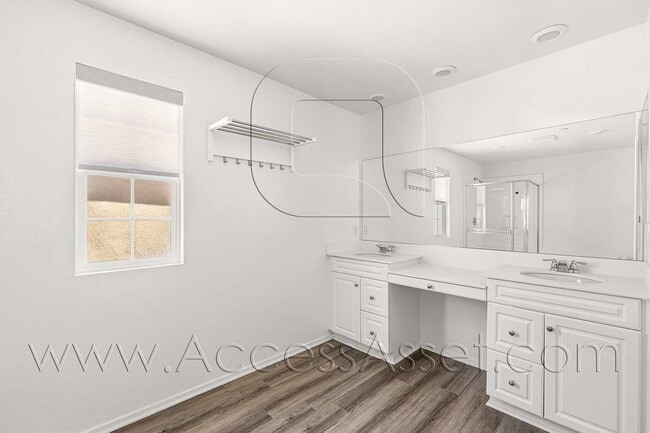 Building Photo - Spacious 2020 Built Murrieta Home | 4 Bedrooms | Solar | Community Pool