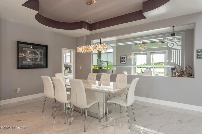 Building Photo - 3548 John Anderson Dr