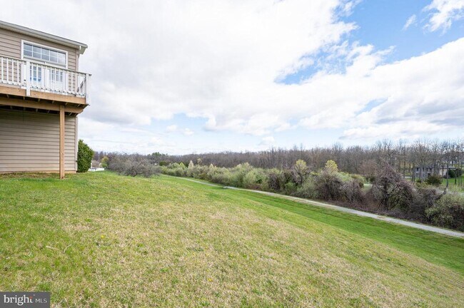 Building Photo - 54 Field Crest Ct