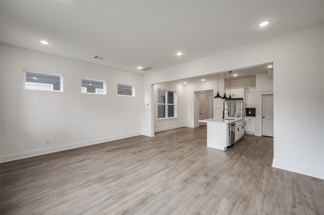 Building Photo - 4605 Terry St