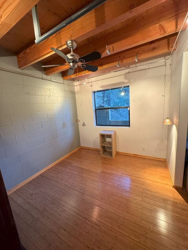 Building Photo - 2-Bed, 1-Bath Mountain Cabin Retreat with ...