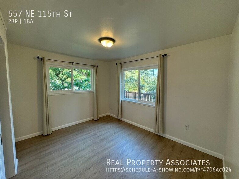 Building Photo - 557 NE 115th St