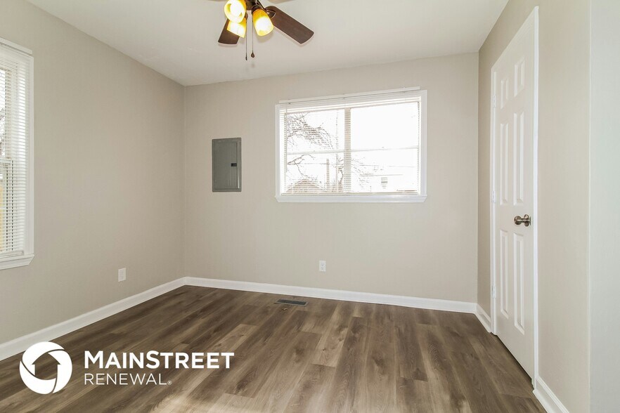 Building Photo - 120 E Northrup Dr