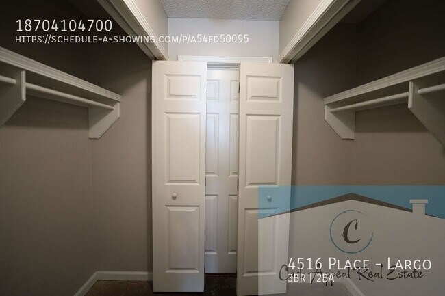 Building Photo - 4516 Place-Largo