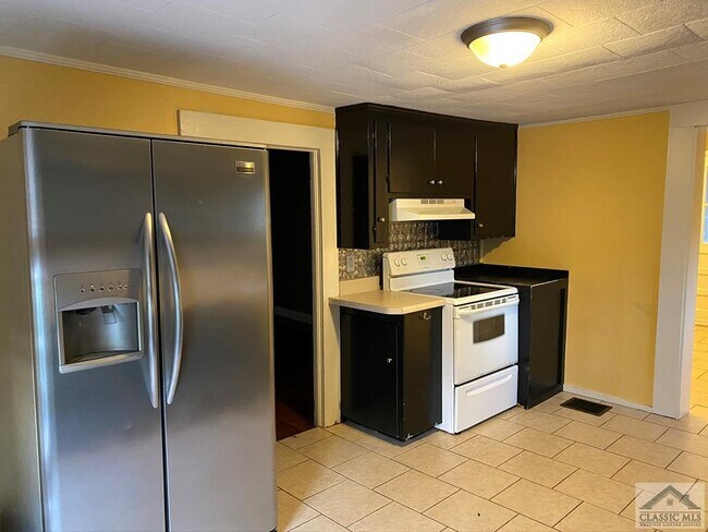 Building Photo - 5500 Price Mill Rd