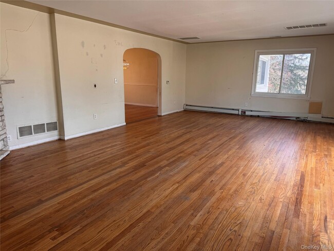 Building Photo - 116 Williams Ave