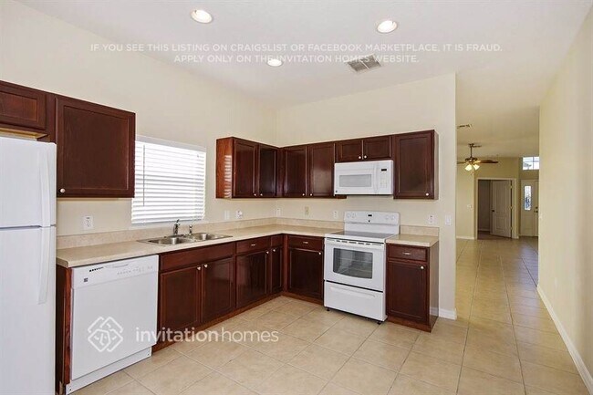 Building Photo - 5224 Lorilawn Dr