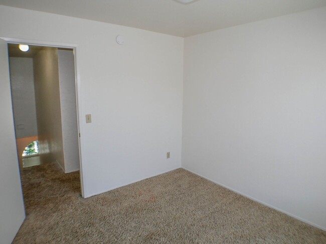 Building Photo - OPEN HOUSE, SAT., MAY 3rd from 12 - 12:30 ...