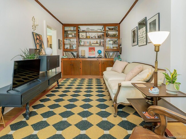 Building Photo - 70 Central Ave