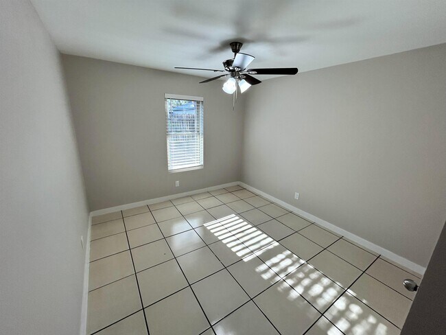 Building Photo - 9108 Tundra Ave