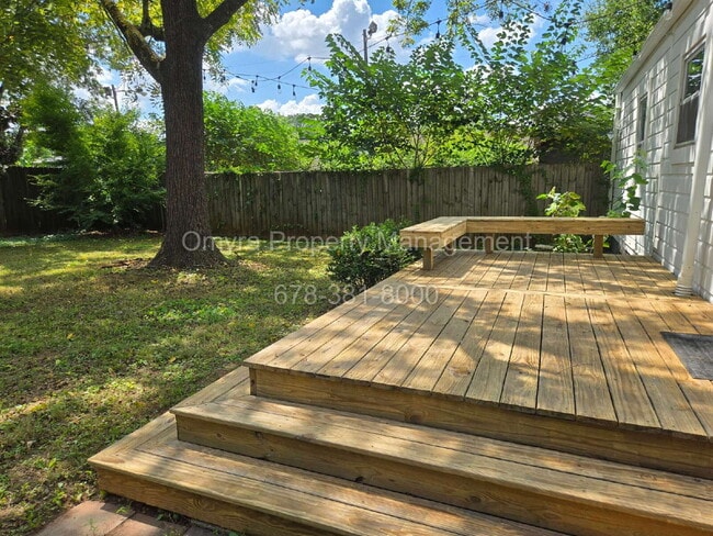 Building Photo - Cute 2 Bedroom in Decatur!