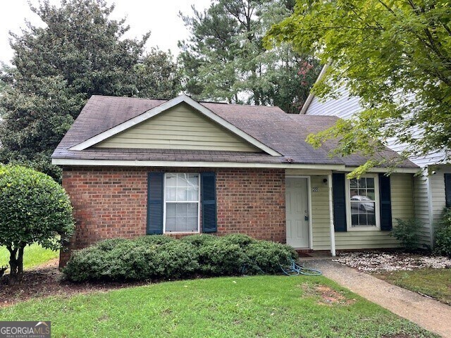 Primary Photo - 209 Sheraton Ct