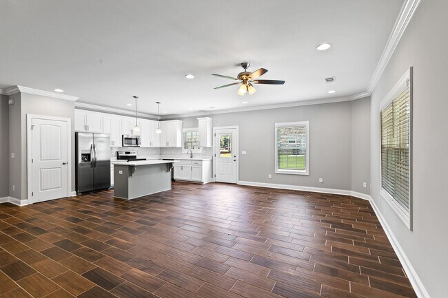 Building Photo - Brand New Construction!