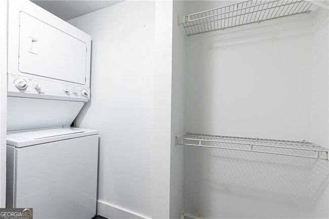 Building Photo - 199 14th St NE