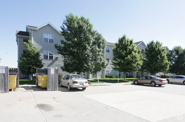 Building Photo - Independence Court