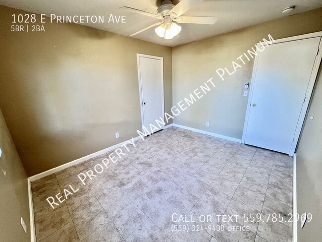 Building Photo - $2,295 Shields & Maroa - 5 bedroom & 2 bat...