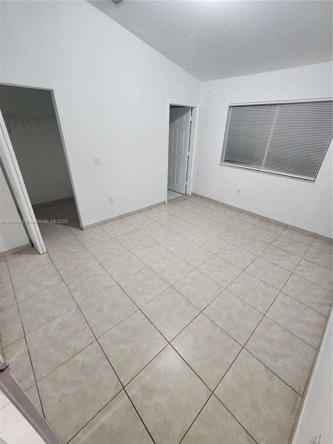 Building Photo - 2685 SW 83rd Terrace