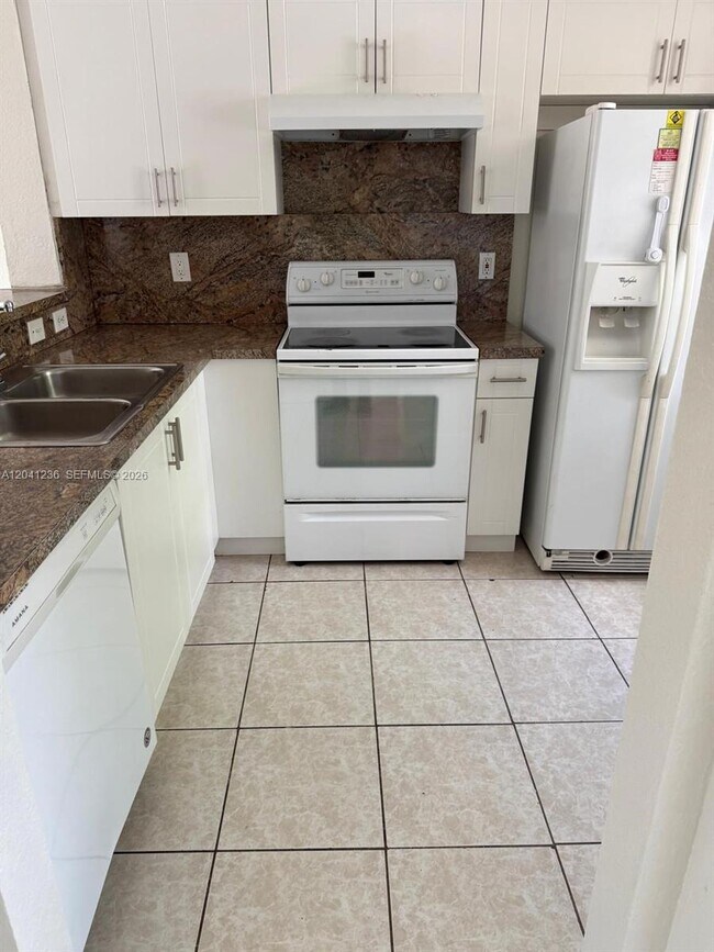 Building Photo - 13567 SW 264th Terrace