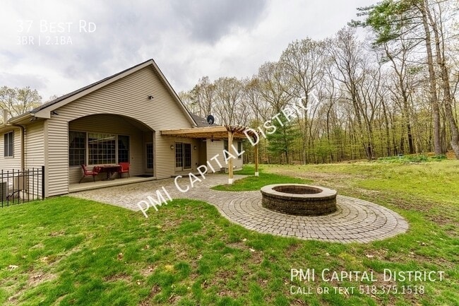 Building Photo - 37 Best Rd