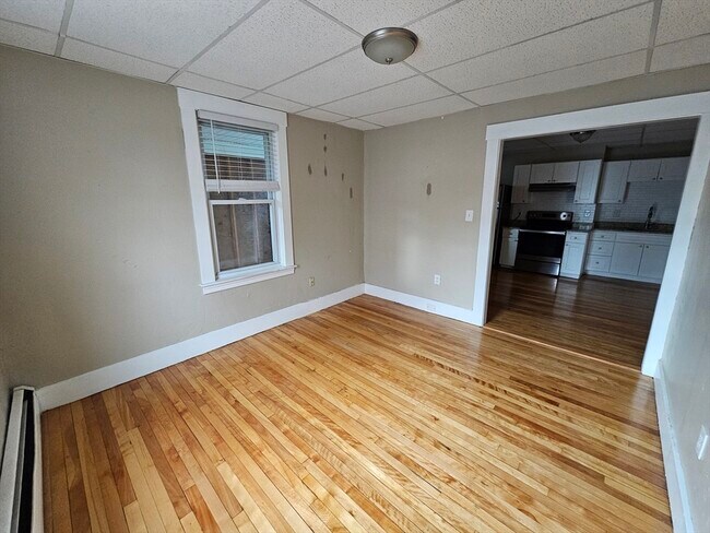 Building Photo - 333 Oak Hill Rd