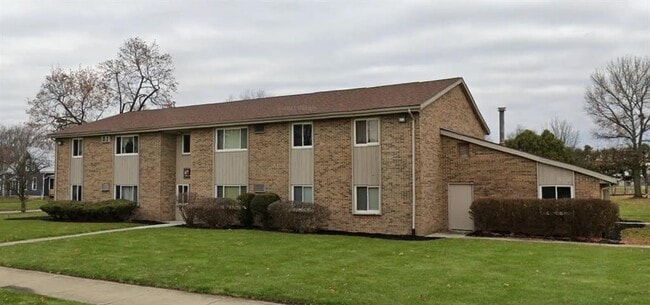 Primary Photo - 295 W Bucyrus St