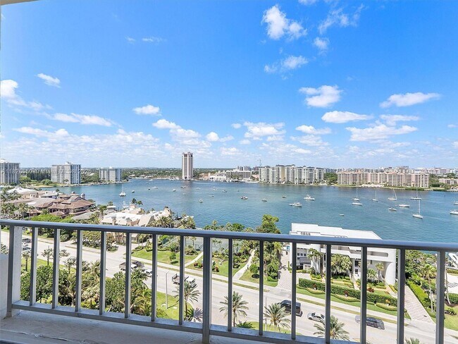 Building Photo - 550 S Ocean Blvd