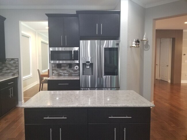 Building Photo - 11651 Oakwood Preserve Pl