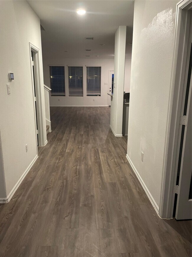 Building Photo - 5007 Dunstable Manor Ln