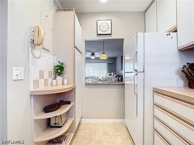 Building Photo - 150 Turtle Lake Ct