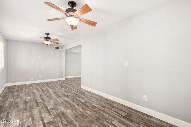 Building Photo - 11118 W Mountain View Rd