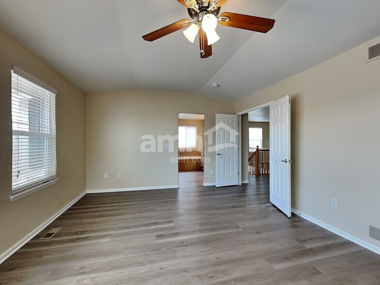 Building Photo - 11791 Lewiston St