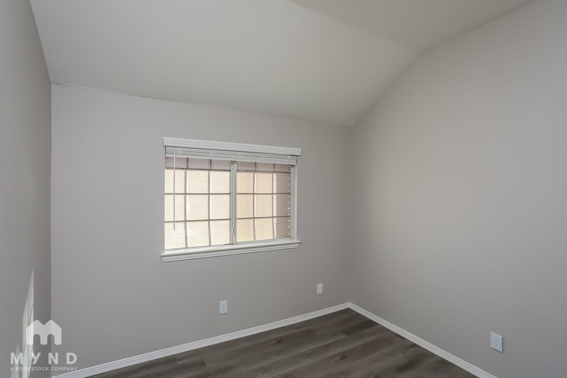 Building Photo - 515 Bristlecone Dr