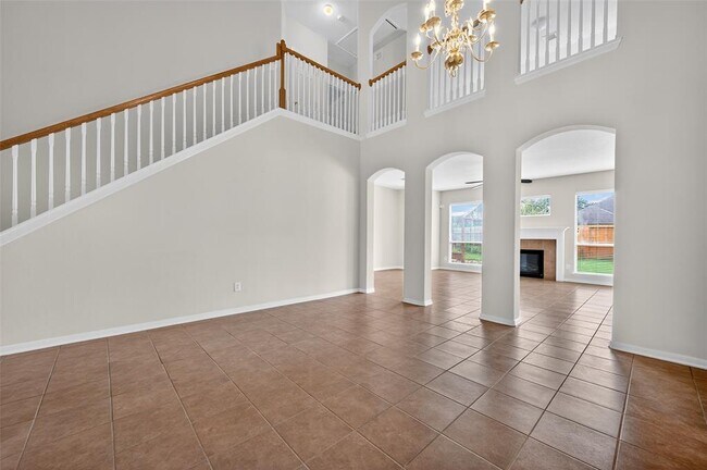 Building Photo - 15411 Redbud Dale Ct