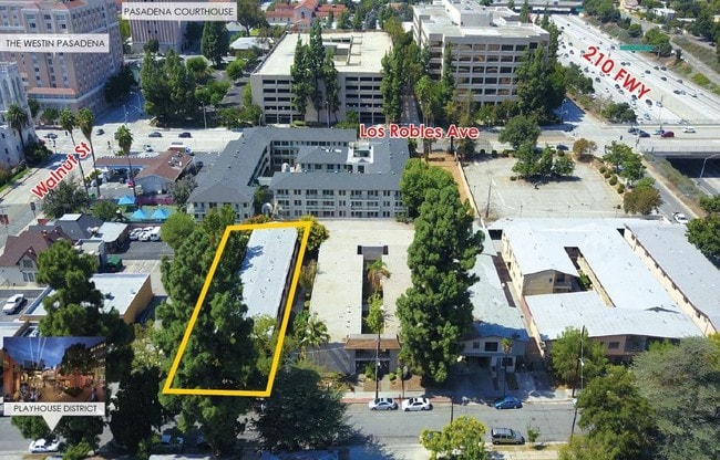 Building Photo - 251 N Oakland Ave