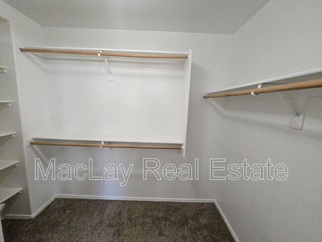 Building Photo - 3936 E Minton St