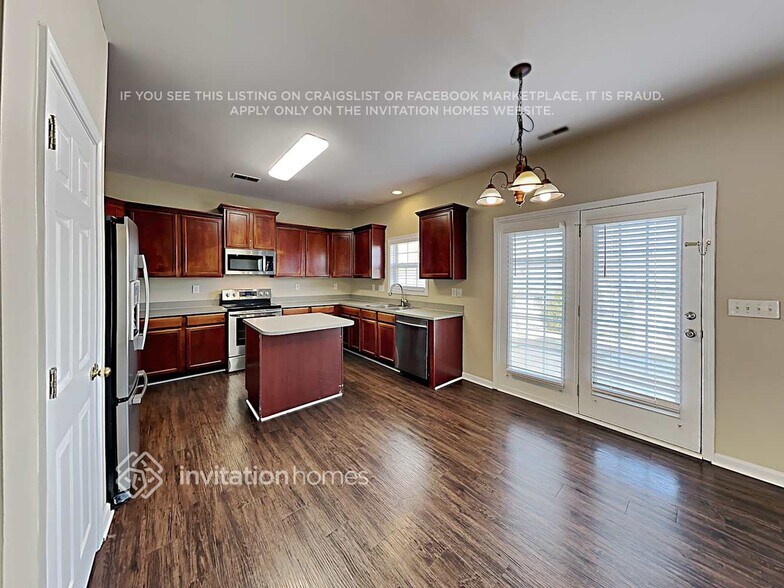 Building Photo - 9423 Pepperidge Ave NW