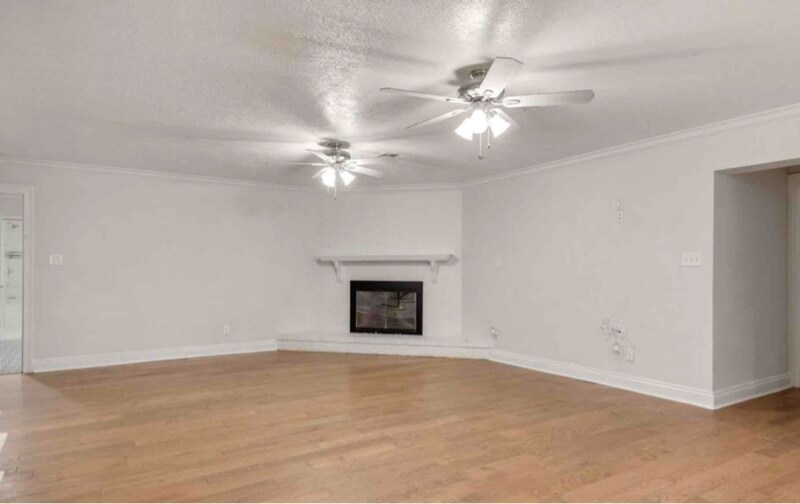 Building Photo - 1059 Briar Patch Dr