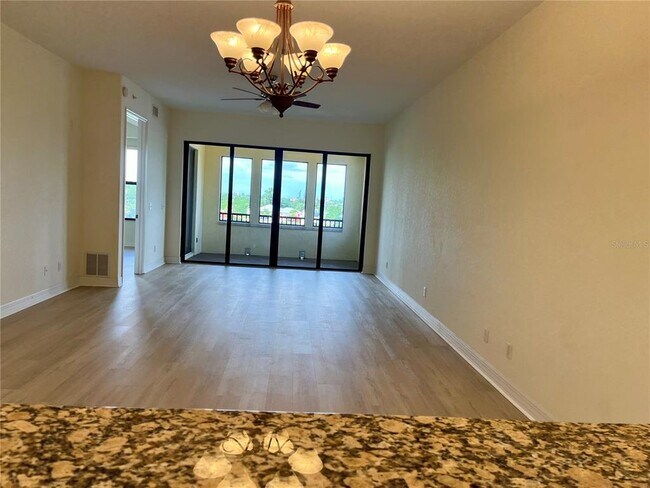 Building Photo - 1340 Rock Dove Ct