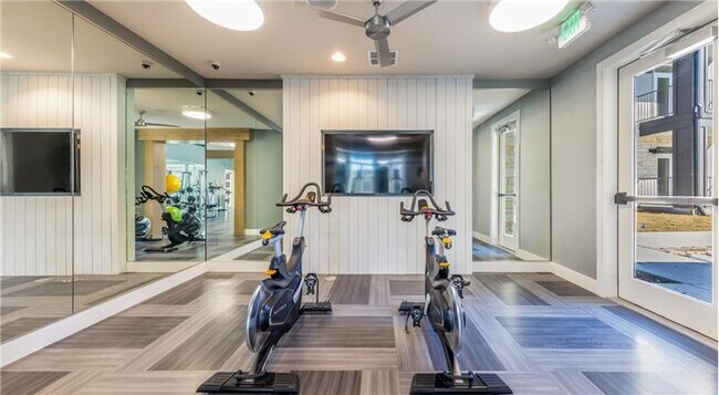 Building Photo - 6001 Ed Bluestein Blvd