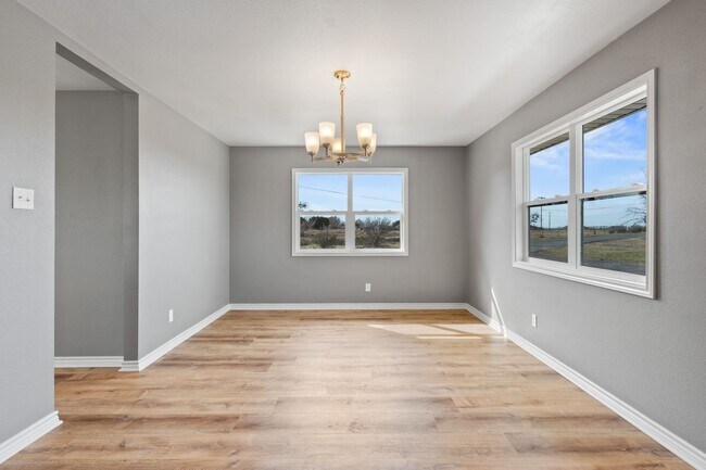 Building Photo - 2-5 ACRES IN HARKER HEIGHTS! FOUR BEDROOMS...