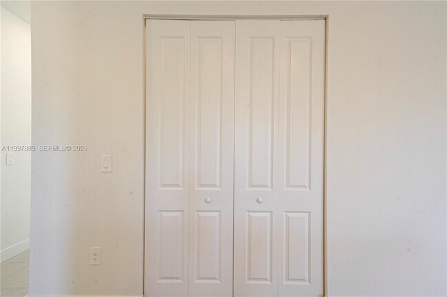 Building Photo - 4390 SW 122nd Terrace