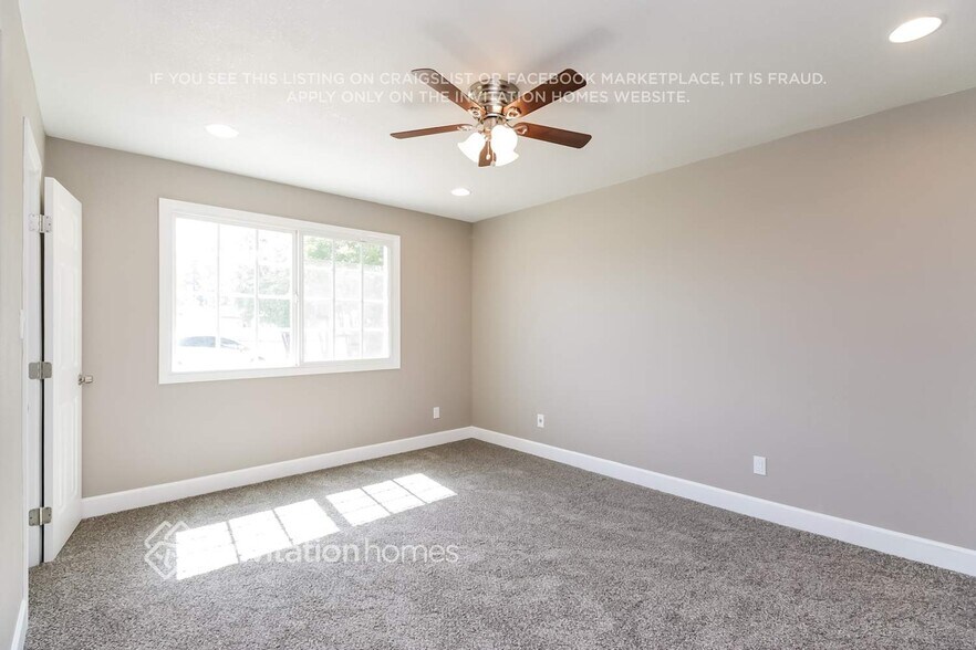 Building Photo - 3410 S Terrace Rd