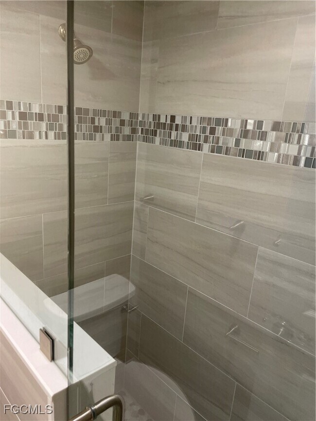 Building Photo - 408 Tudor Dr