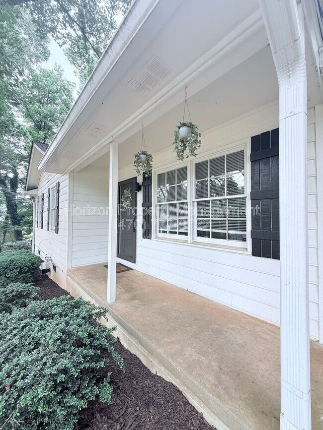 Building Photo - 4433 Sardis Dr