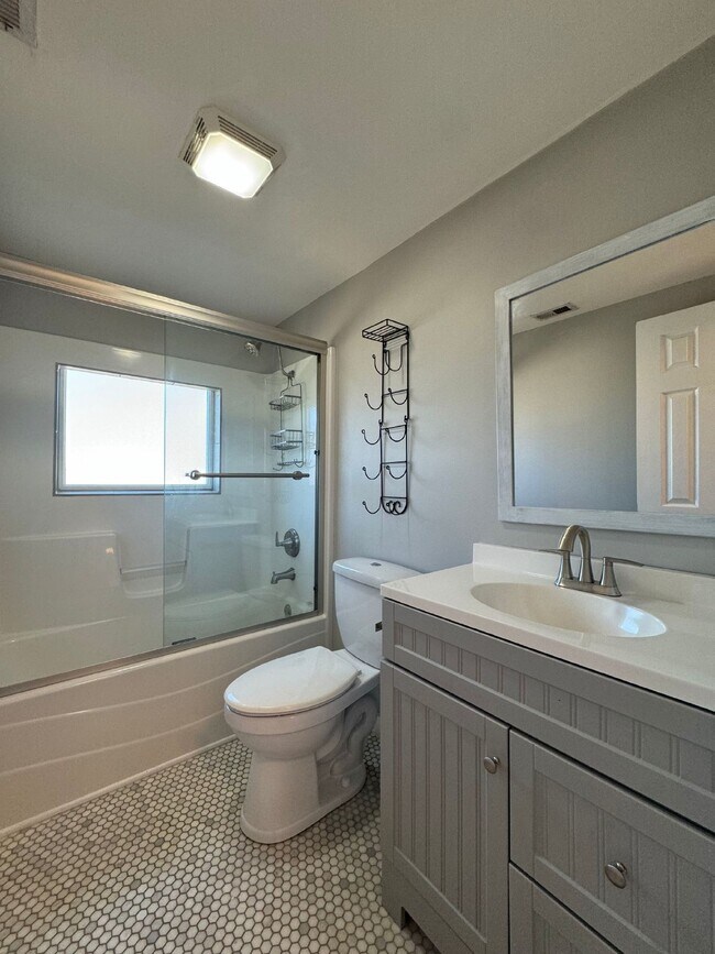 Building Photo - "Charming 2-Bedroom Duplex Oasis on Christmas Tree Lane – Your Perfect Panama City Beach Retreat!"