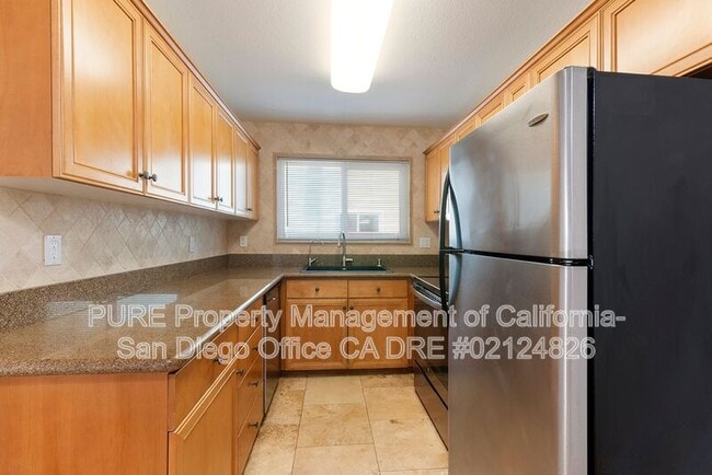 Building Photo - 6666 Beadnell Way